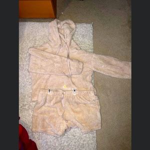 SOFT FUZZY short and sweater set XXL